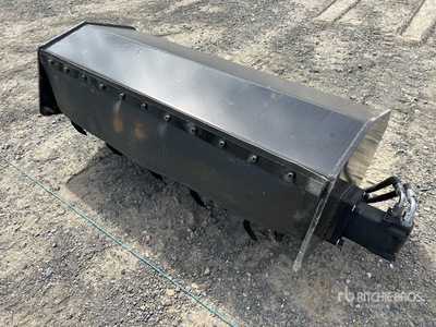 2025 GIYI GY-XGJ 1000 mm Mini Motoculteur pour chargeuse à différentiel (Unused)