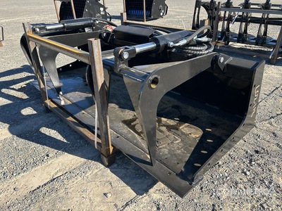 2025 GIYI GY-PG72 1800 mm ملقط للسكيد ستير (Unused)