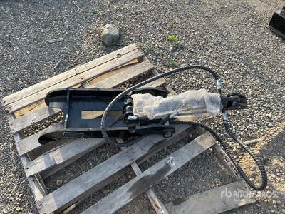 2025 GIYI GY-XJ3T Hydraulic Baggerdaumen - Fits Cat 3 ton (Unused)