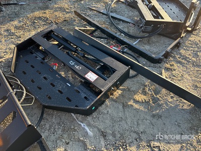 2025 GIYI SF60 59 in Skid Steer Forks (Unused)