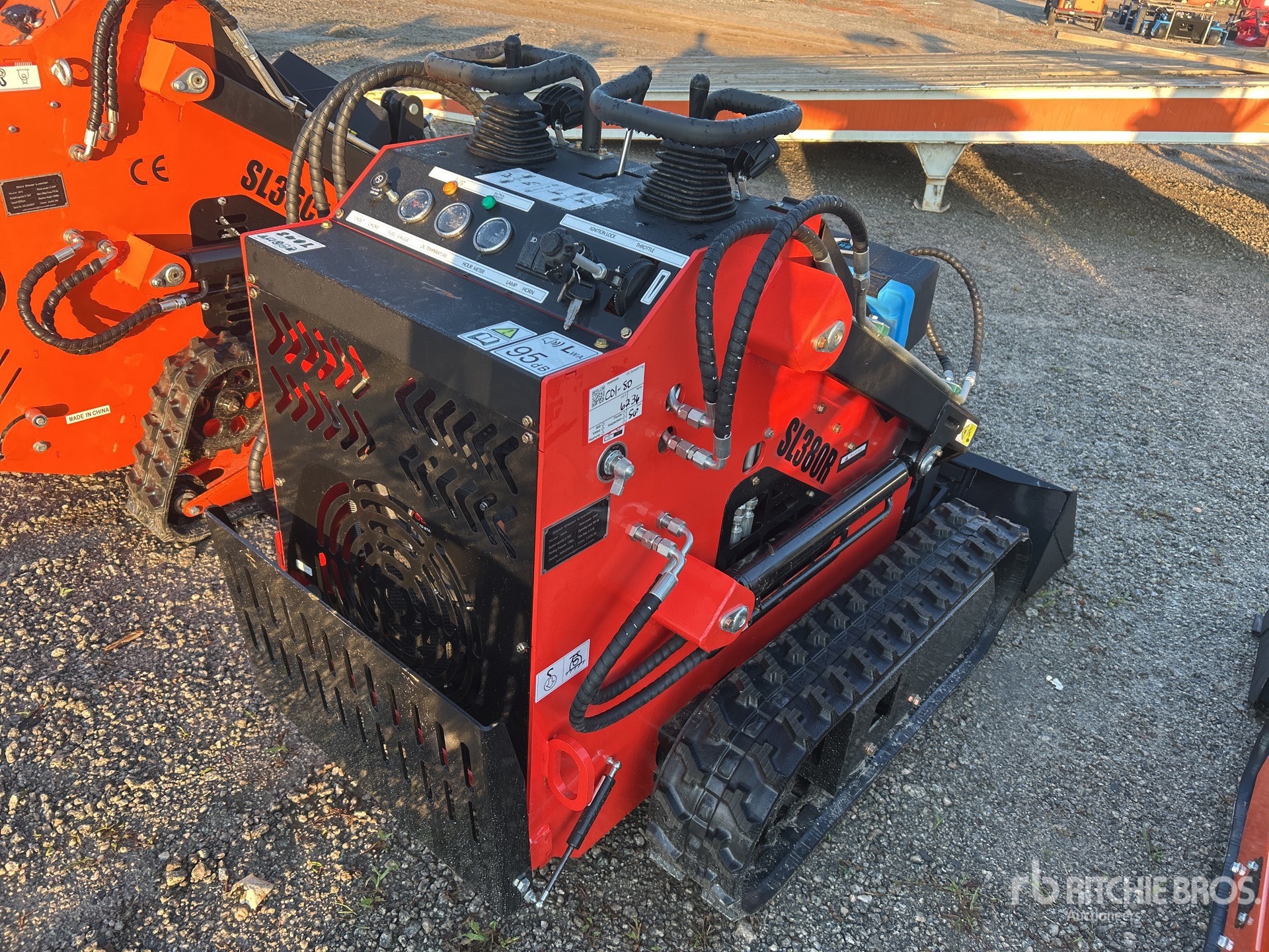 2025 SDLOOL SL380R Compact Track Loader (Unused)