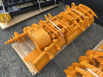Quantity of (8) VICSEC Excavator Attachments Accessoire divers pour excavatrice (Unused)