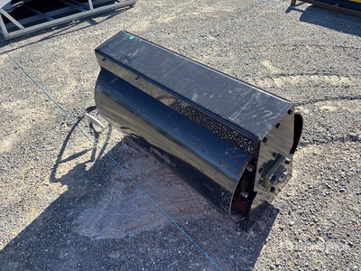 2025 GIYI GY-VR39 1000 mm Mini Rouleau vibrant pour chargeuse à différentiel (Unused)