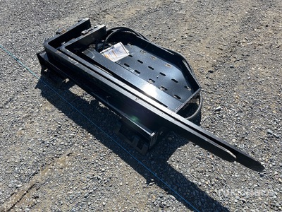 2025 GIYI SF60 1500 mm Skid Steer Forks (Unused)