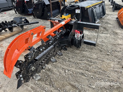 2025 GIYI GY-X39F 70 in Mini Skid Steer Trencher (Unused)