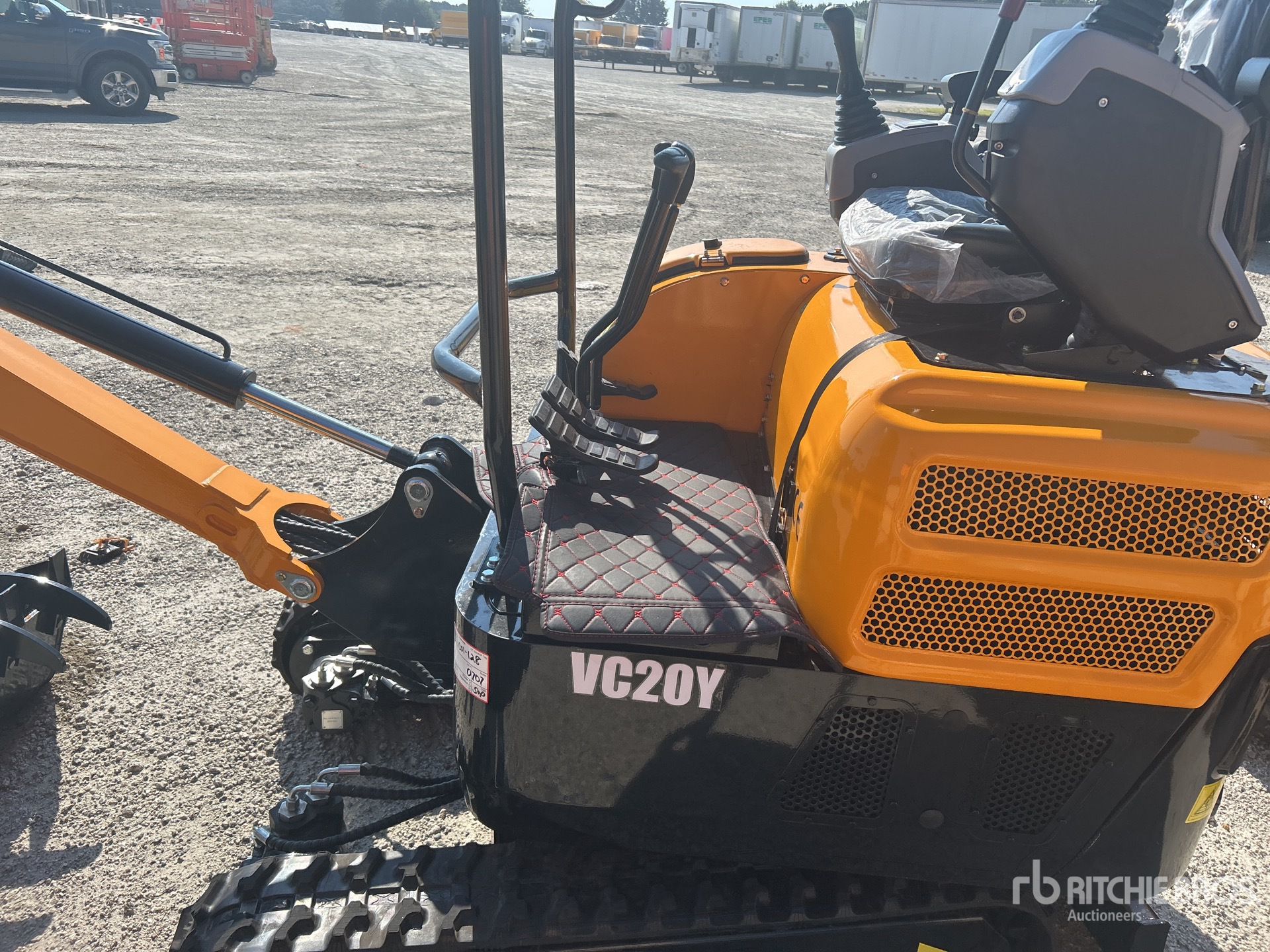 2025 VICSEC VC20 Mini Excavator (Unused)