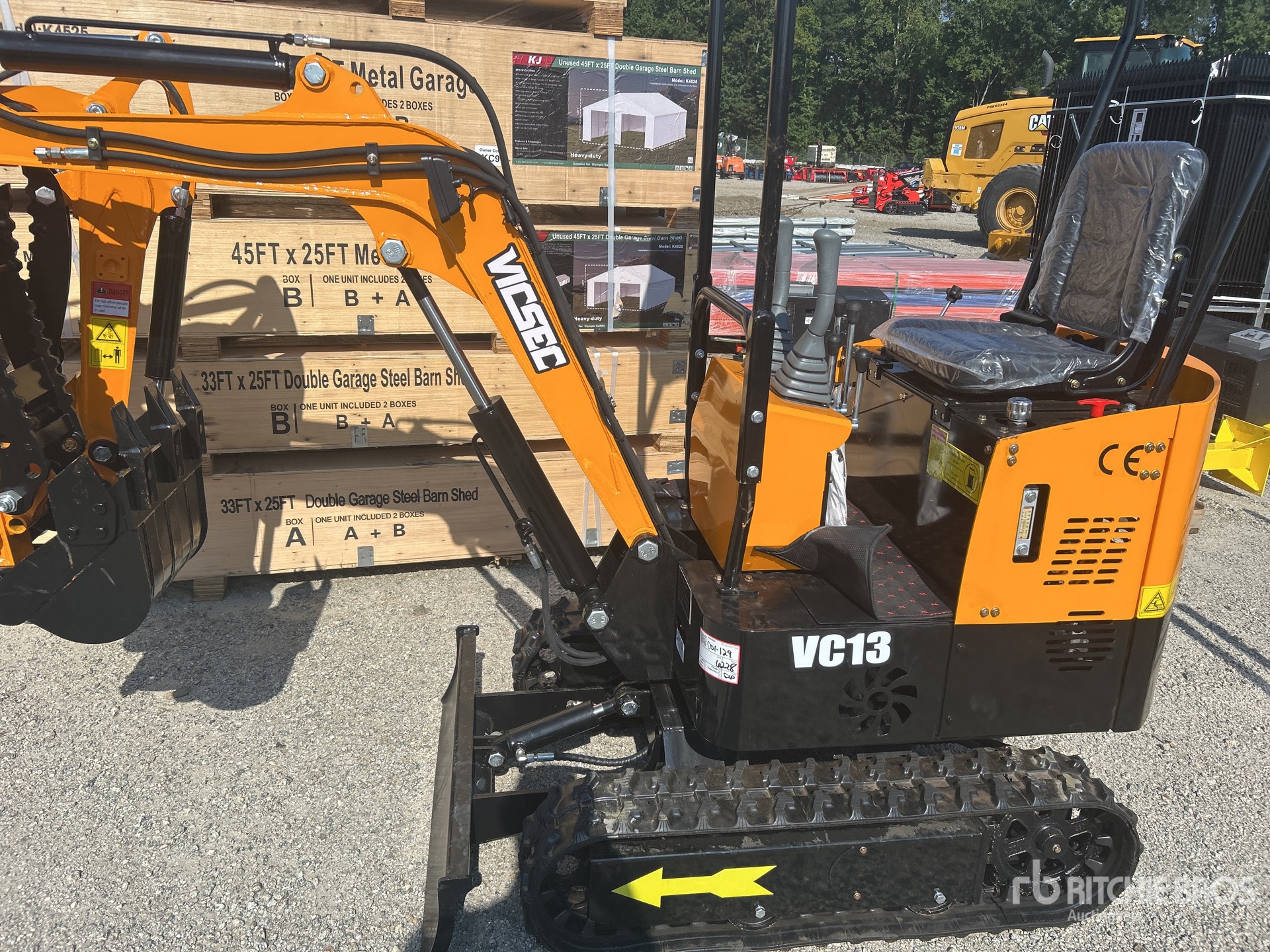 2025 VICSEC VC13J-Y Mini Excavator (Unused)