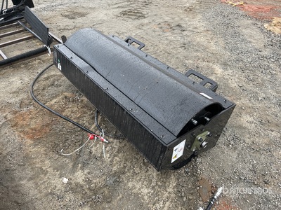2025 GIYI GY-VR66 66 in Skid Steer Vibratory Roller (Unused)