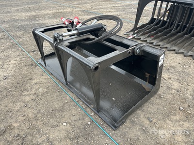 2025 GIYI GY-X PG44 1100 mm Mini Skid Steer Grapple (Unused)