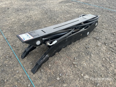 2025 GIYI GY-J5T Hydraulic Excavator Thumb - Fits 5 ton (Unused)