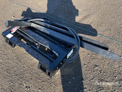 2025 GIYI SF60 1500 mm Skid Steer Forks (Unused)