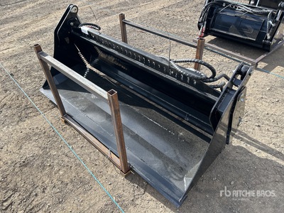 2025 GIYI GY-KH72 1800 mm Multi-Purpose スキッドステア用バケット (Unused)