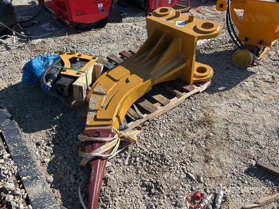 2025 GIYI 69 in CAT Excavator Ripper (Unused)