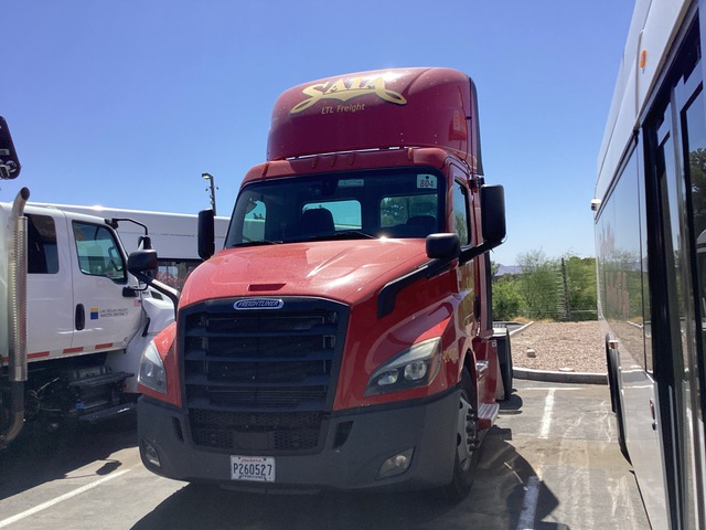 2020 Freightliner Cascadia 116 4x2 S/A Day Cab Truck Tractor (Inoperable) 2020 Freightliner Cascadia 116 4x2 S/A Day Cab Truck Tractor (Inoperable)
