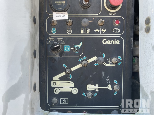 ELEVADOR TELESCóPICO 2012 GENIE 4WD S80X