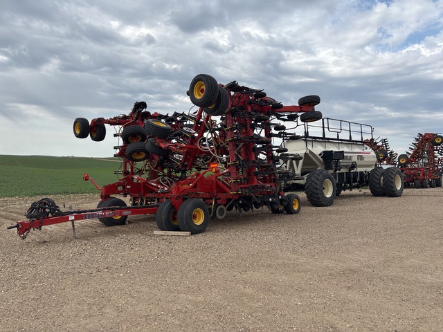 2014 Bourgault 3320 QDA 60 ft Air Drill