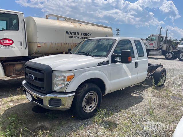 CAMIóN CHASIS 2015 FORD F250