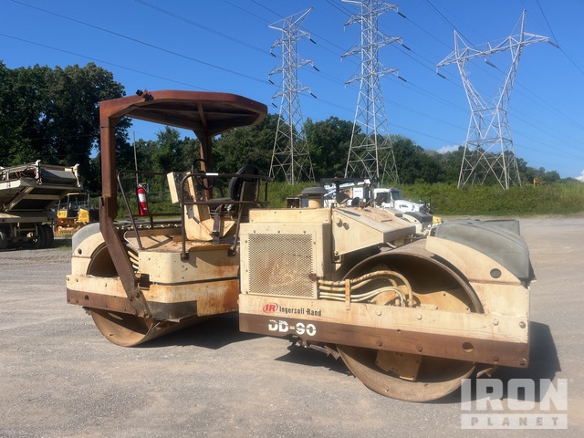 COMPACTADOR 2005 INGERSOLL RAND DD90