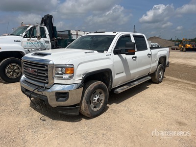 2019 GMC Sierra 2500HD 4x4 Crew Cab Pickup