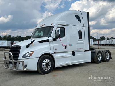 2022 Freightliner Cascadia 126 6x4 T/A Sleeper Truck Tractor