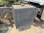 Underbody with Hydraulic Tank
