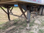 Chassis with Fahrgestell-/Zugstangenheber