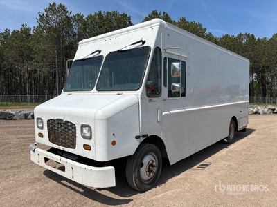 2013 Freightliner MT45 4x2 Step Van