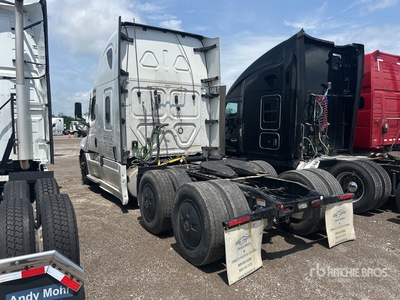 2022 Freightliner Cascadia 126 6x4 Cabeza Tractora Cabina Dormitorio