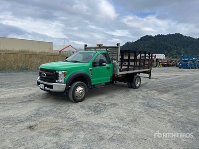 2019 Ford F-450 XL 4x2 Camion à Plateau