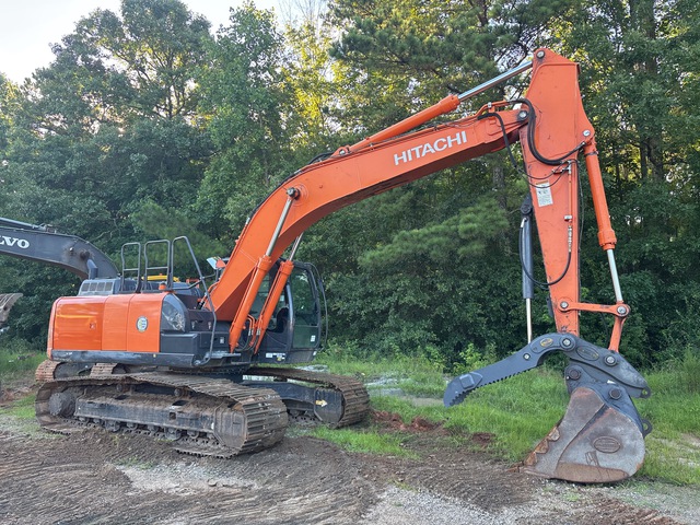 Hitachi Tracked Excavator For Sale | IronPlanet