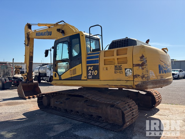 EXCAVADORA 2015 KOMATSU PC210LC10