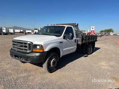 2001 Ford F-450 4x2 Platte vrachtwagen