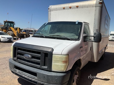 2010 Ford E-350 Furgoneta de carga