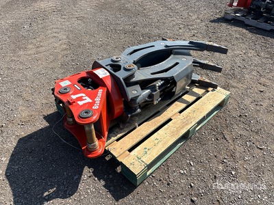 2025 LJ Q/C Rotating Excavator Grapple - Fits 6 to 8 Ton (Unused)