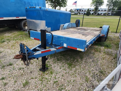 2005 Landoll 18 ft T/A Tilt Deck Trailer