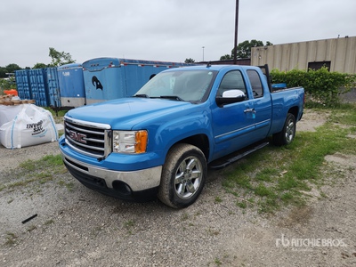 2013 GMC Sierra 1500 4x4 Extended Cab Pickup (Inoperable)
