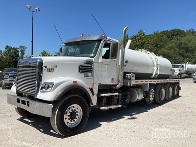 2018 Masport on 2019 Freightliner 122SD 10x4 Day Cab Vacuum Tanker Truck