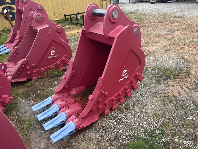 Enstruc 30 in Digging Excavator Bucket - Fits Cat 324E-330F