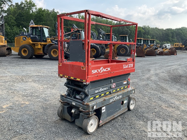 ELEVADOR TIJERA 2019 SKYJACK SJIII3219