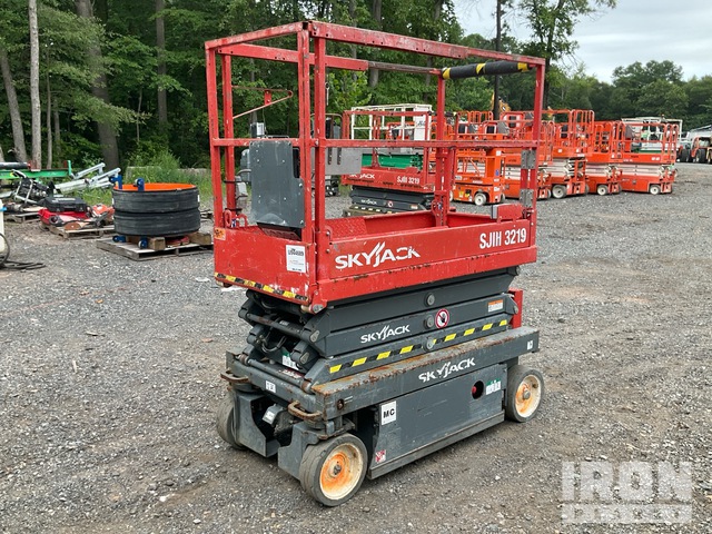 ELEVADOR TIJERA 2019 SKYJACK SJIII3219