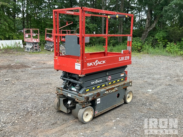 ELEVADOR TIJERA 2019 SKYJACK SJIII3219