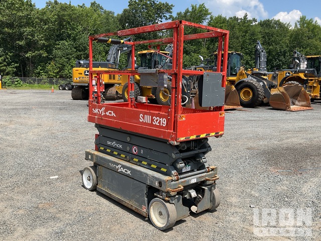 ELEVADOR TIJERA 2019 SKYJACK SJIII3219