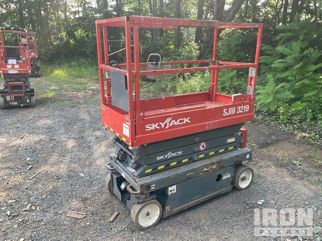 ELEVADOR TIJERA 2019 SKYJACK SJIII3219