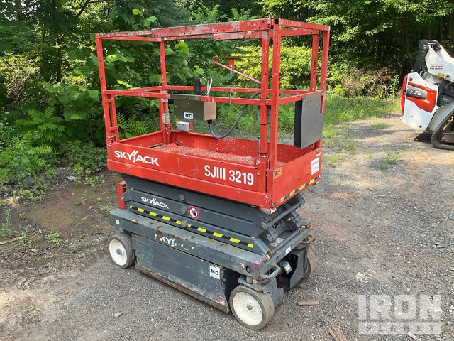 ELEVADOR TIJERA 2019 SKYJACK SJIII3219