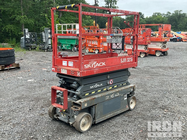 ELEVADOR TIJERA 2019 SKYJACK SJIII3219