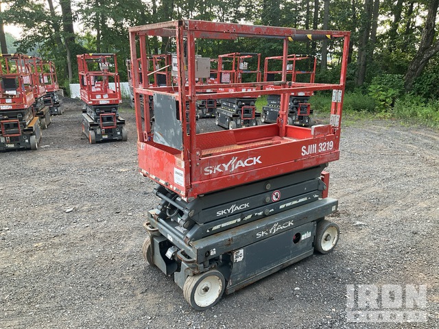 ELEVADOR TIJERA 2019 SKYJACK SJIII3219