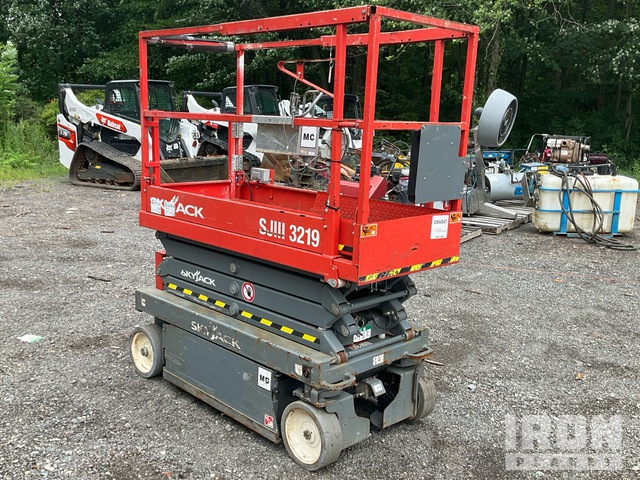 ELEVADOR TIJERA 2019 SKYJACK SJIII3219
