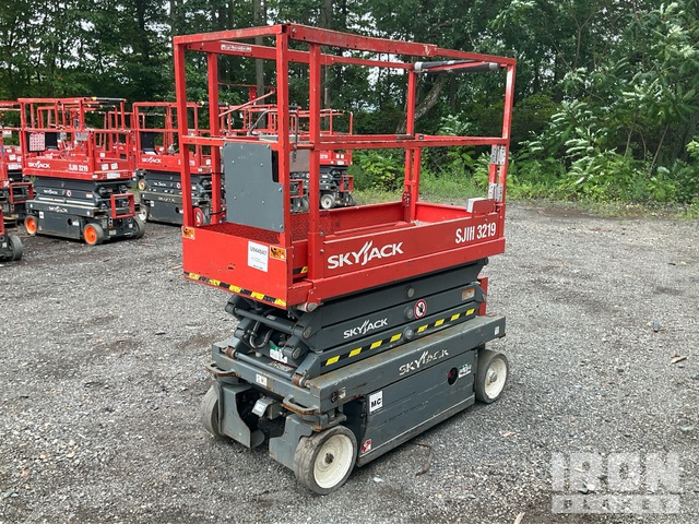 ELEVADOR TIJERA 2019 SKYJACK SJIII3219