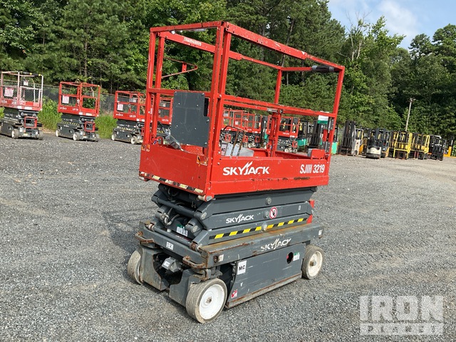ELEVADOR TIJERA 2019 SKYJACK SJIII3219