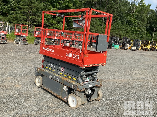 ELEVADOR TIJERA 2019 SKYJACK SJIII3219